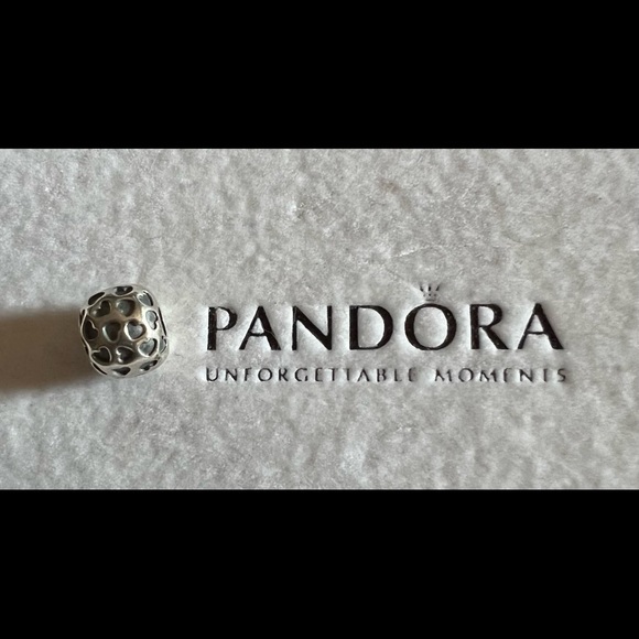 Pandora black hearts charm clip for bracelets - Picture 1 of 6